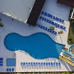 Dream Hotel