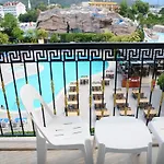 Hotel Dream 4*